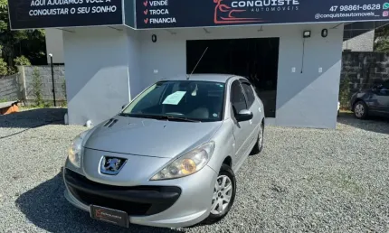 Peugeot 207 1.4 xr ano 2013