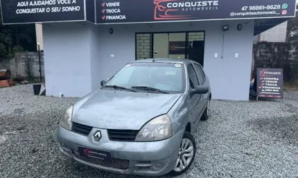 Renault clio sedan 1.0  ano 2008