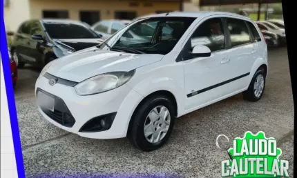 Fiesta hatch 1.6 se flex 2014