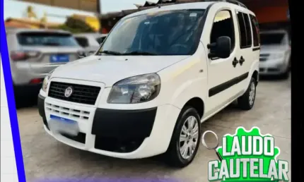 Doblo 1.8 4p flex essence 7 lugares 2021
