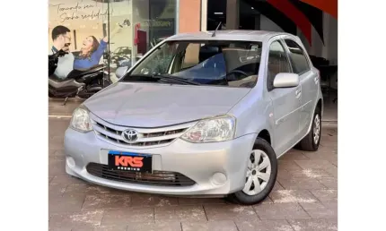 Toyota etios 2013 1.3 xs 16v flex 4p manual