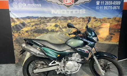 Honda nx-4 falcon 2002 verde