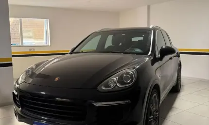 Porsche cayenne s preto 2017 híbrido - itapema, sc