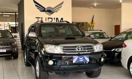 Toyota hilux sw4 sw4 srv d4-d 4x4 3.0 tdi dies. aut