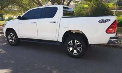  toyota hilux 2.8 tdi cd srv 4x4 (aut) 2019