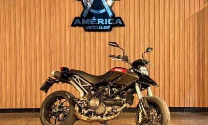 Ducati hypermotard 796 2011