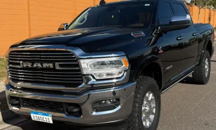 Dodge ram 3500 laramie 6.7 cummins / ano 2022