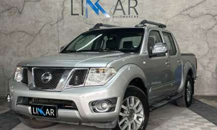 Nissan frontier sl 4x4 2015