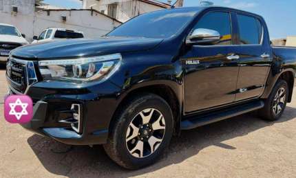 Toyota hilux srx 