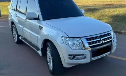 Mitsubishi pajero hpe full 3.2 4x4 t.i.dies. 5p aut 2015