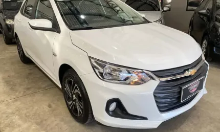 Chevrolet onix hatch 1.0 lt ii manual 2024
