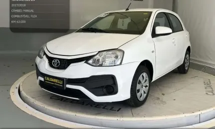 Toyota etios hb xs 15 mt 2018