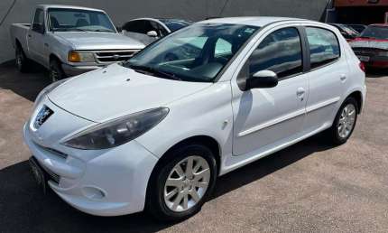 Peugeot 207 hb xs 2013
