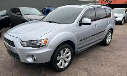 Mitsubishi outlander 2.0 2012