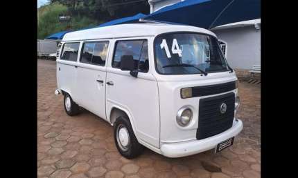 Volkswagen kombi standard 4p 2014