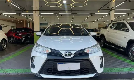 Toyota yaris sa xl15 2023