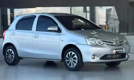Toyota etios hb x 2016 1.3