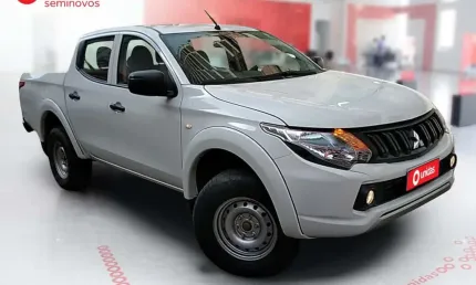 Mitsubishi l200 triton 2023 2.4 sport gl 4x4 mt 4p ar dh 4x4
