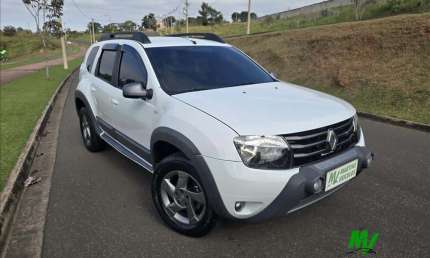 Renault duster 2.0 dynamique 4x2 16v flex 4p manual