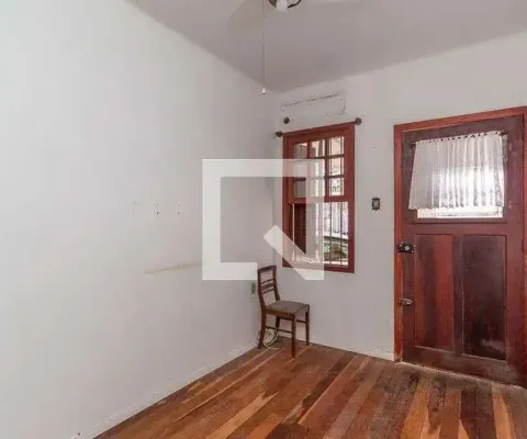 Casa para venda - são joão , 2 quartos,  57 m² - porto alegre