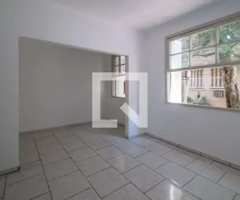 Apartamento para venda - centro histórico, 1 quarto,  32 m² - porto alegre