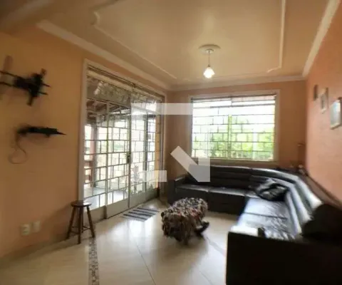 Casa para venda - serrano, 3 quartos,  137 m² - belo horizonte