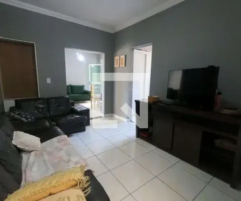 Casa para venda - centro, 2 quartos,  90 m² - betim