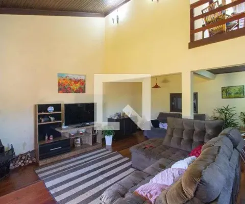 Casa para venda - primavera, 4 quartos,  243 m² - novo hamburgo