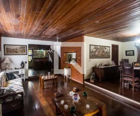 Casa / sobrado em condomínio para venda - alphaville, 3 quartos,  220 m² - santana de parnaíba