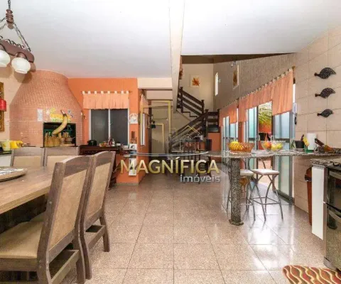 Casa com 4 quartos à venda na Rua Amazonas de Souza Azevedo, 428, Bacacheri, Curitiba