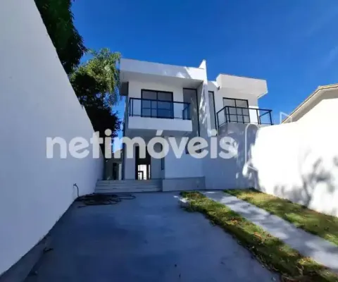 Casa com 3 quartos à venda na Rua Doutor Afonso Dutra Nicácio, Santa Branca, Belo Horizonte