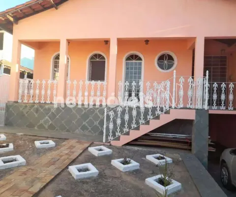Casa com 3 quartos à venda na Avenida Gastão Demétrio Maia, Floramar, Belo Horizonte