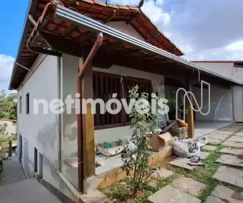 Casa com 3 quartos à venda na Rua Santo Antônio de Lisboa, São João Batista, Belo Horizonte