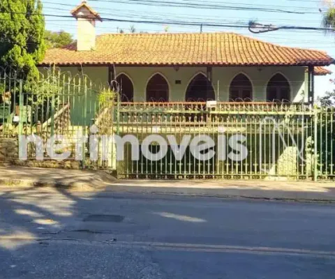Casa com 4 quartos à venda na Rua Desembargador Milton dos Reis, Itapoã, Belo Horizonte