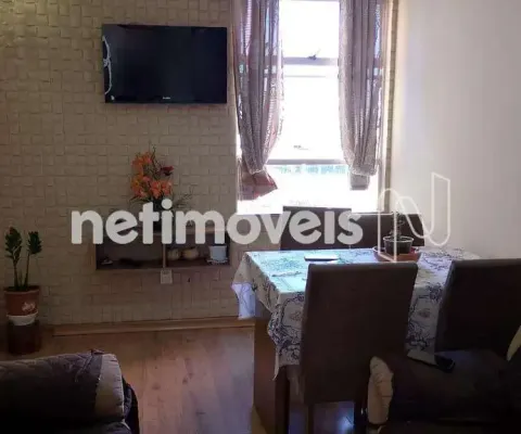 Apartamento com 3 quartos à venda na Rua dos Pessegueiros, Vila Cloris, Belo Horizonte