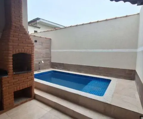 Linda casa geminada térrea com piscina! casa nova! confira!