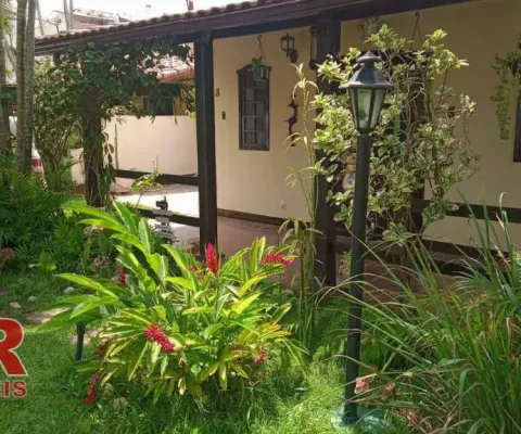 Casa com 3 dormitórios à venda por r$ 750.000 - braga - cabo frio/rj