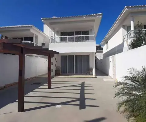 Casa com 3 dormitórios à venda, 160 m² por r$ 1.150.000 - portinho - cabo frio/rj