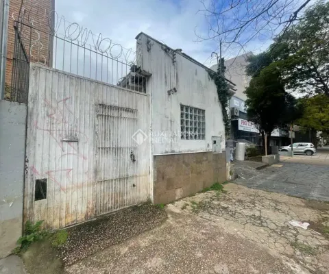Casa com 1 quarto à venda na Rua Visconde do Rio Branco, 232, Floresta, Porto Alegre