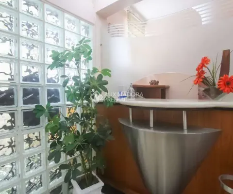 Sala comercial à venda na Avenida Protásio Alves, 584, Rio Branco, Porto Alegre