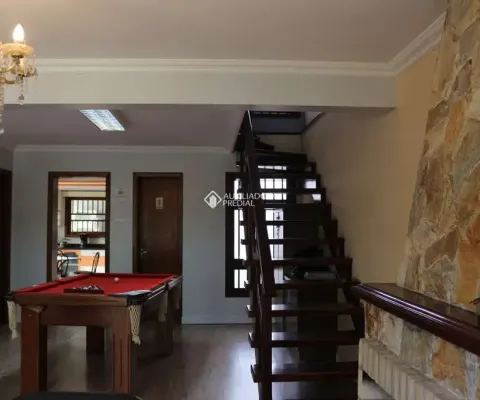 Casa com 4 quartos à venda na Avenida Guido Mondin, 743, São Geraldo, Porto Alegre