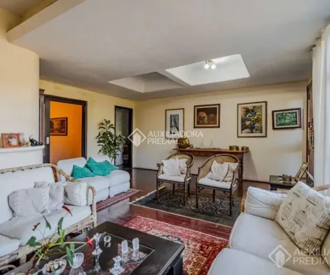 Casa com 3 quartos à venda na Avenida Pereira Passos, 236, Vila Assunção, Porto Alegre