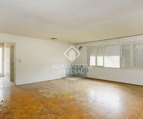 Casa com 2 quartos à venda na Rua Chavantes, 334, Vila Assunção, Porto Alegre