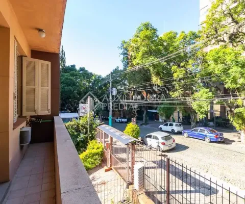 Apartamento com 3 quartos à venda na Rua Professor Langendonck, 95, Petrópolis, Porto Alegre