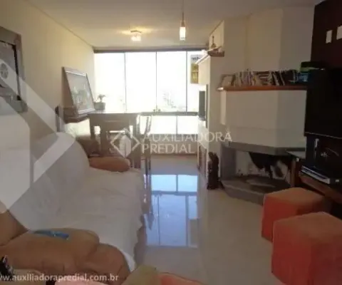Apartamento com 3 quartos à venda na Rua Líbero Badaró, 65, Passo da Areia, Porto Alegre