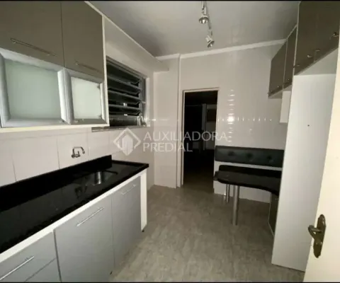 Apartamento com 2 quartos à venda na Rua Felipe Camarão, 147, Rio Branco, Porto Alegre