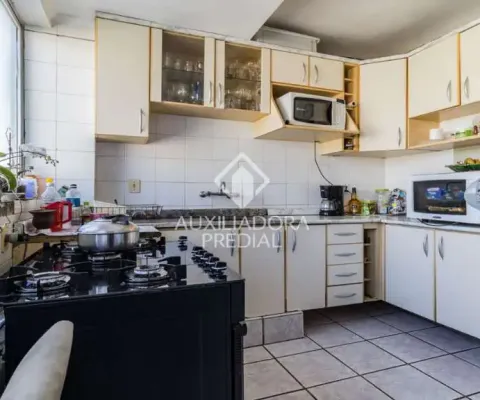 Apartamento com 3 quartos à venda na Rua Quintino Bandeira, 15, São Geraldo, Porto Alegre