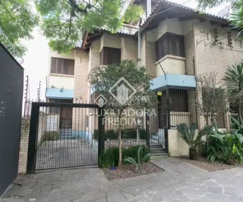 Casa em condomínio fechado com 4 quartos à venda na Rua Passo da Pátria, 208, Bela Vista, Porto Alegre