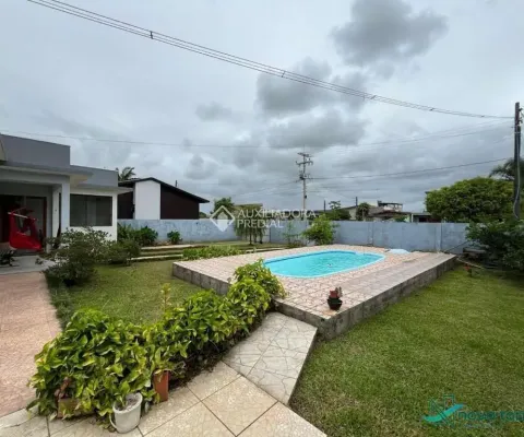 Casa com 3 quartos à venda na Antônio Pereira Filho, 615, Morada das Palmeiras, Torres