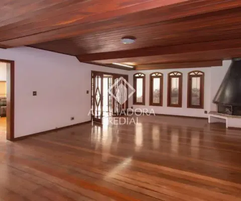 Casa com 4 quartos à venda na Rua Doutor João Simplício Alves de Carvalho, 527, Vila Ipiranga, Porto Alegre
